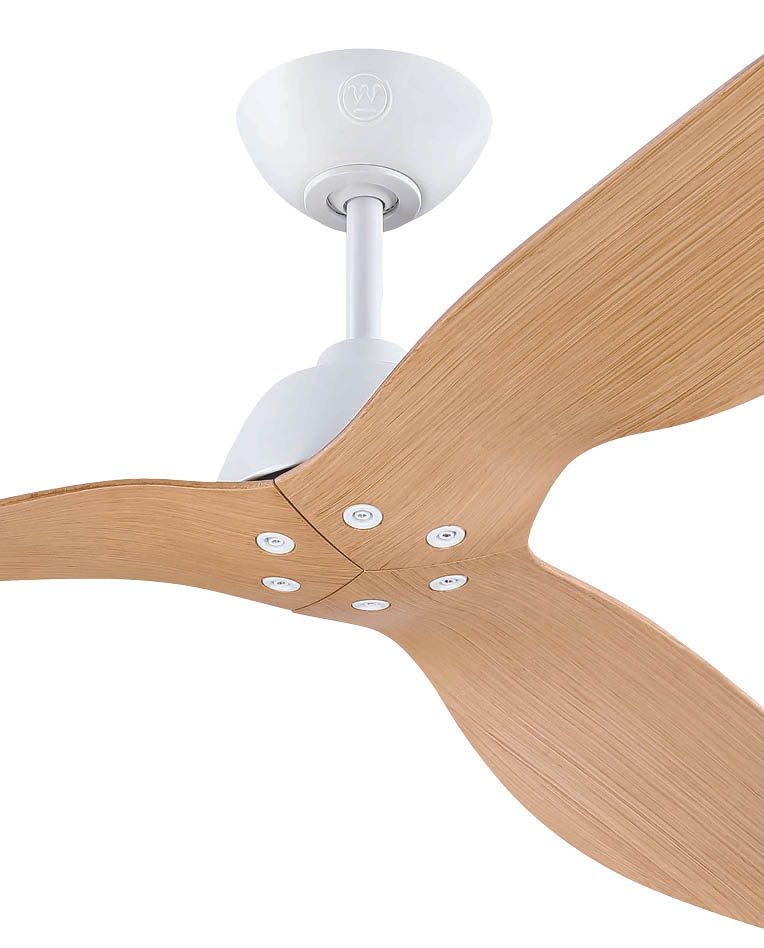 מאוורר תקרה 52" AQUA אקווה IP66 מאוורר תקרה 52" AQUA אקווה IP66