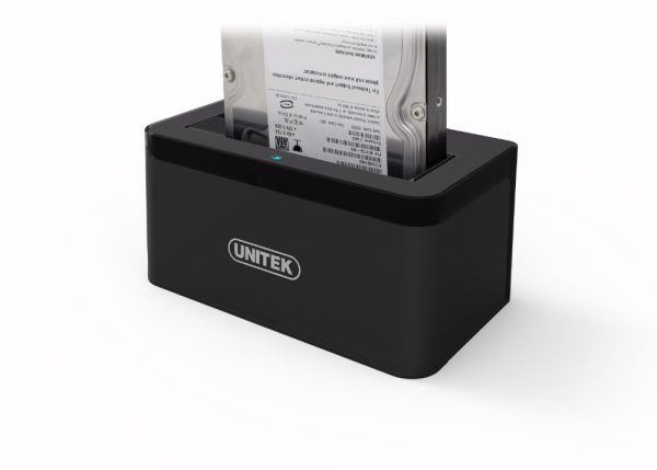 תחנת עגינה UNITEK Docking Station 2.5''/3.5 USB3.1 to SATA6G