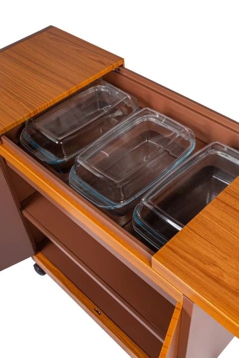 ארון חימום לאוכל לשבת דמוי עץ אלון מוזהב ארון חימום לאוכל לשבת דמוי עץ אלון מוזהב